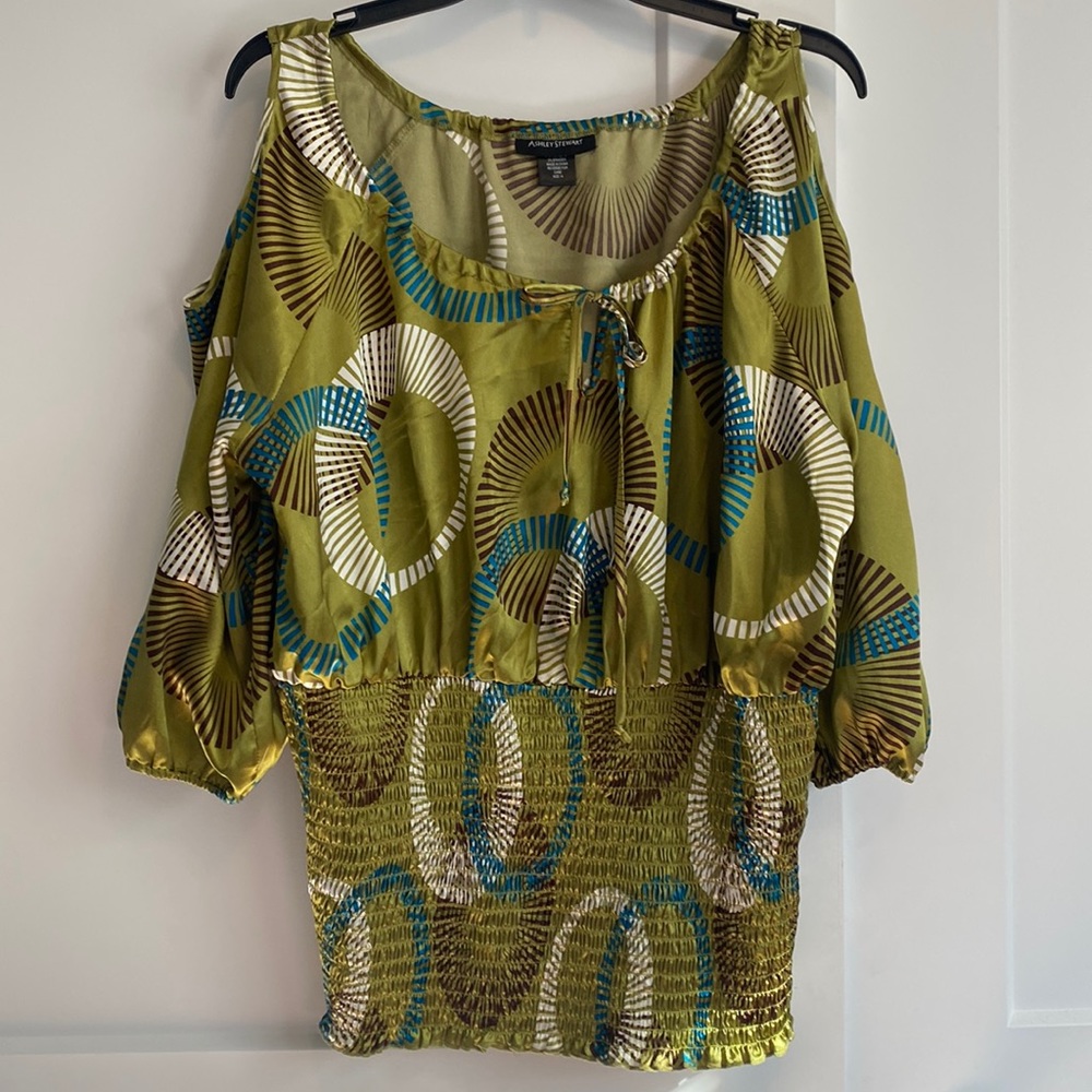 Ashley Stewart Silky Cold Shoulder blouse!!! Super cute!!! Sz 14 Must see!!!